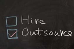 Hire-outsource-article-2